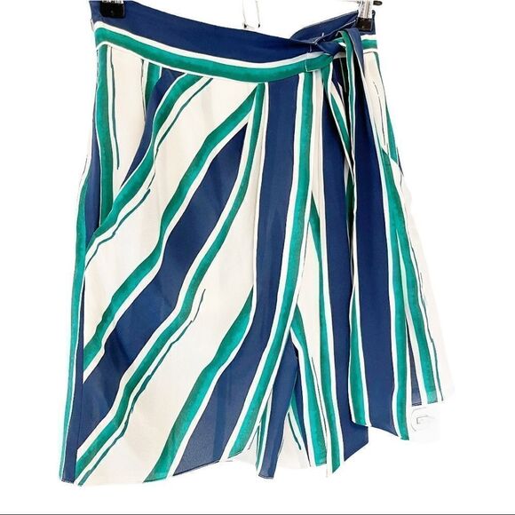 Chloe Silk stripe shorts in size 34 made in France - Picture 6 of 15